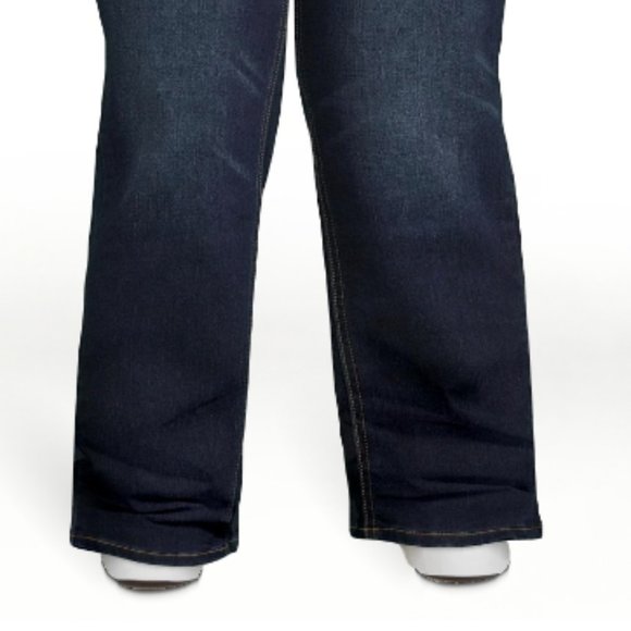 Mid-Rise Straight Jeans Size Petite 18 (NWOT) - Picture 2 of 7